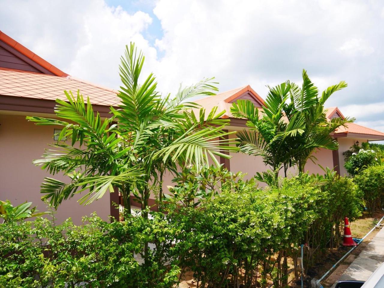 Tinna Resort Ban Nong Mai Ngam Eksteriør billede