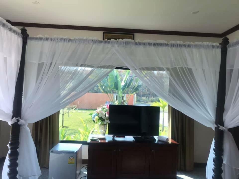 Tinna Resort Ban Nong Mai Ngam Eksteriør billede